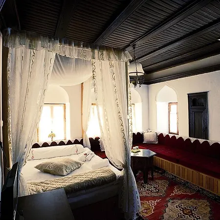 Otel Bosnian National Monument Muslibegovic House Mostar