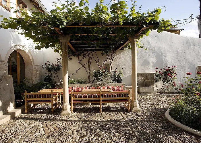 Hotel Bosnian National Monument Muslibegovic House 4*