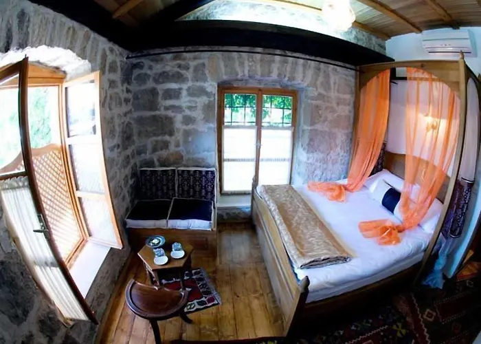 Bosnian National Monument Muslibegovic House Hotell