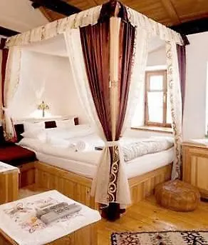 Bosnian National Monument Muslibegovic House 4* Mostar