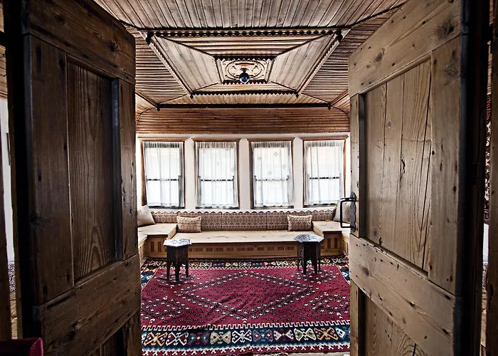 Bosnian National Monument Muslibegovic House 4*